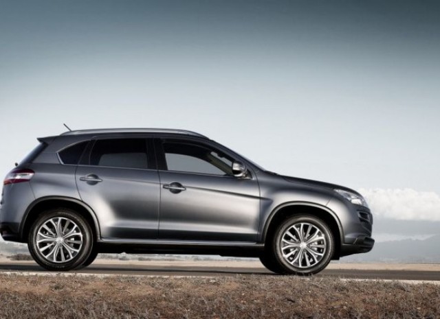 Peugeot40083.jpg